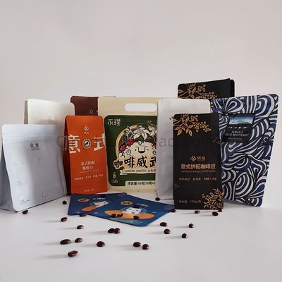 kupować Zipper Closure Printed Packing Bag with Die-cut Handle 3-5 Days Sample online manufacture